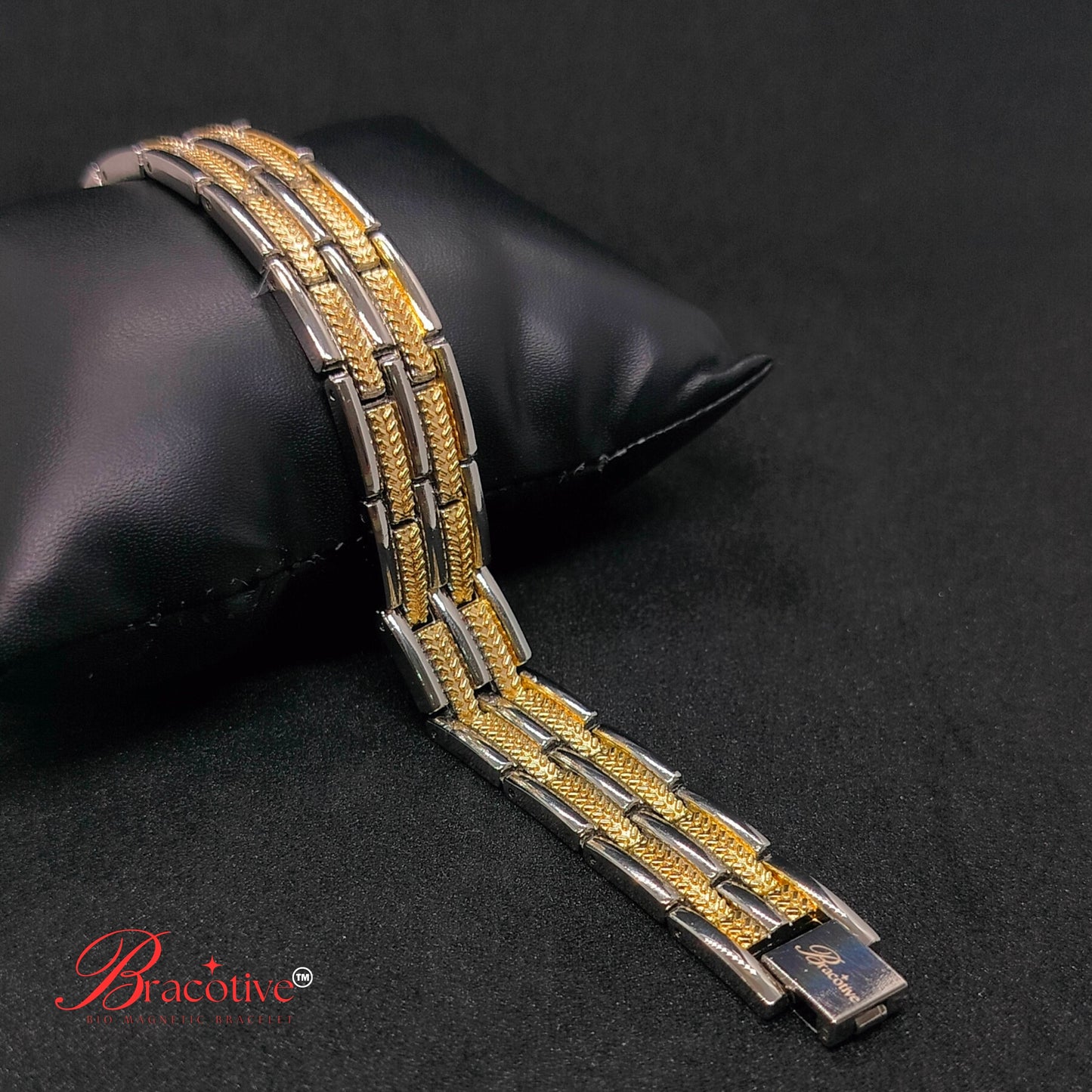 Bio Magnetic Titanium Btacelet 22 Magnets Fit Backside Stylish Design Bp Bracelet For Men Stainless Steel Material