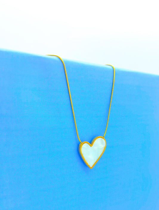 Latest Heart Pendant Lightweight Chain Necklace For Women Anti Tarnish Skin Friendly