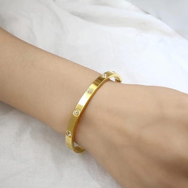 Women Simple Anti Tarnish Bangle Latest Stylish Golden Polish