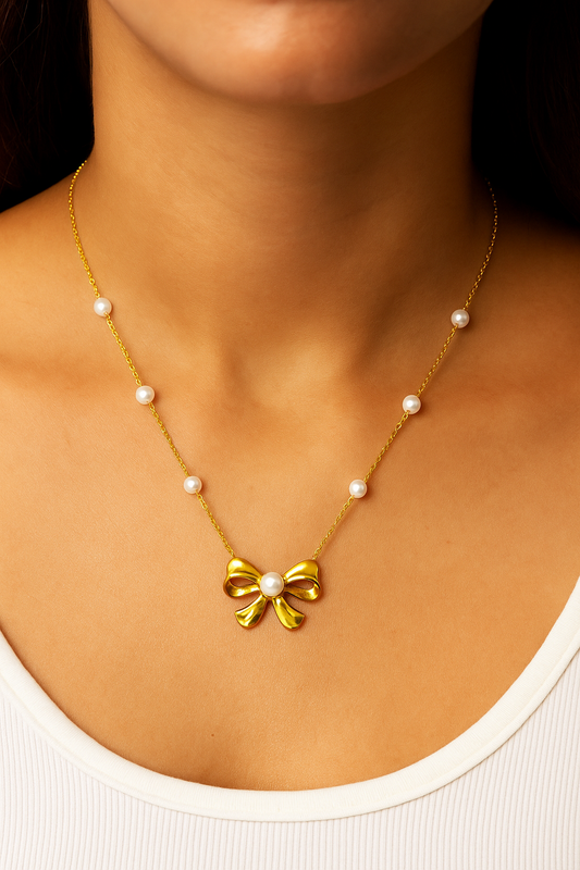 Stylish Anti Tarnish Bow Chain Pendant For Women & Girls