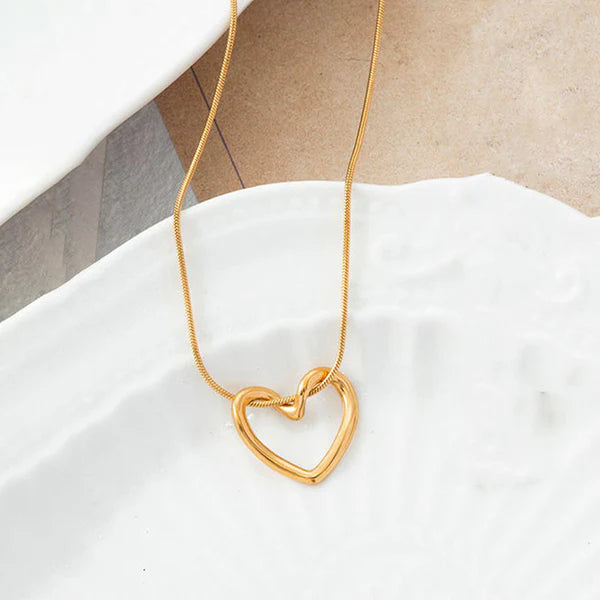Latest Heart Pendant Simple Chain Necklace For Women Anti Tarnish Skin Friendly