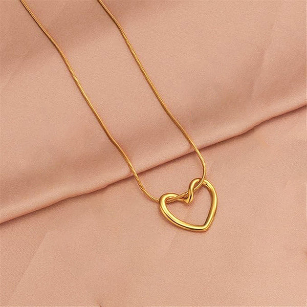 Latest Heart Pendant Simple Chain Necklace For Women Anti Tarnish Skin Friendly