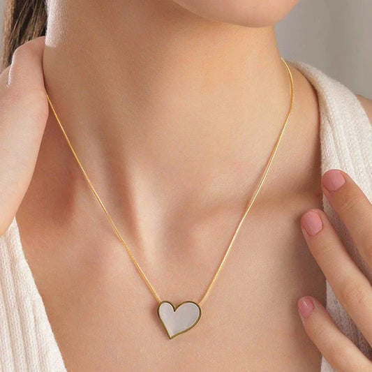Latest Heart Pendant Lightweight Chain Necklace For Women Anti Tarnish Skin Friendly