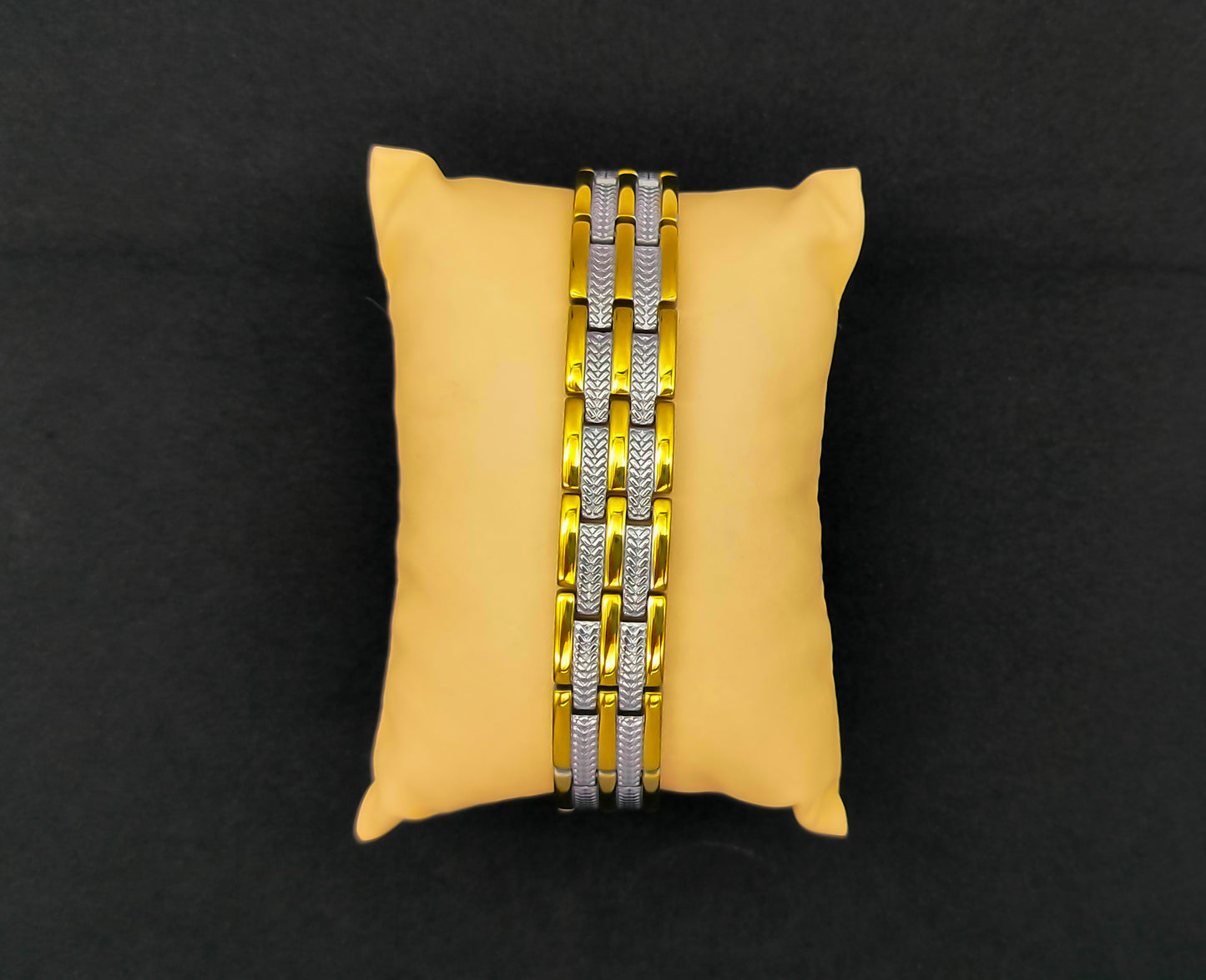 Stylish Silver Gold Plated Titanium Bracelet 22 Power Magnets Trendy Daily Wear Bio Mangetic Bracelet For Men