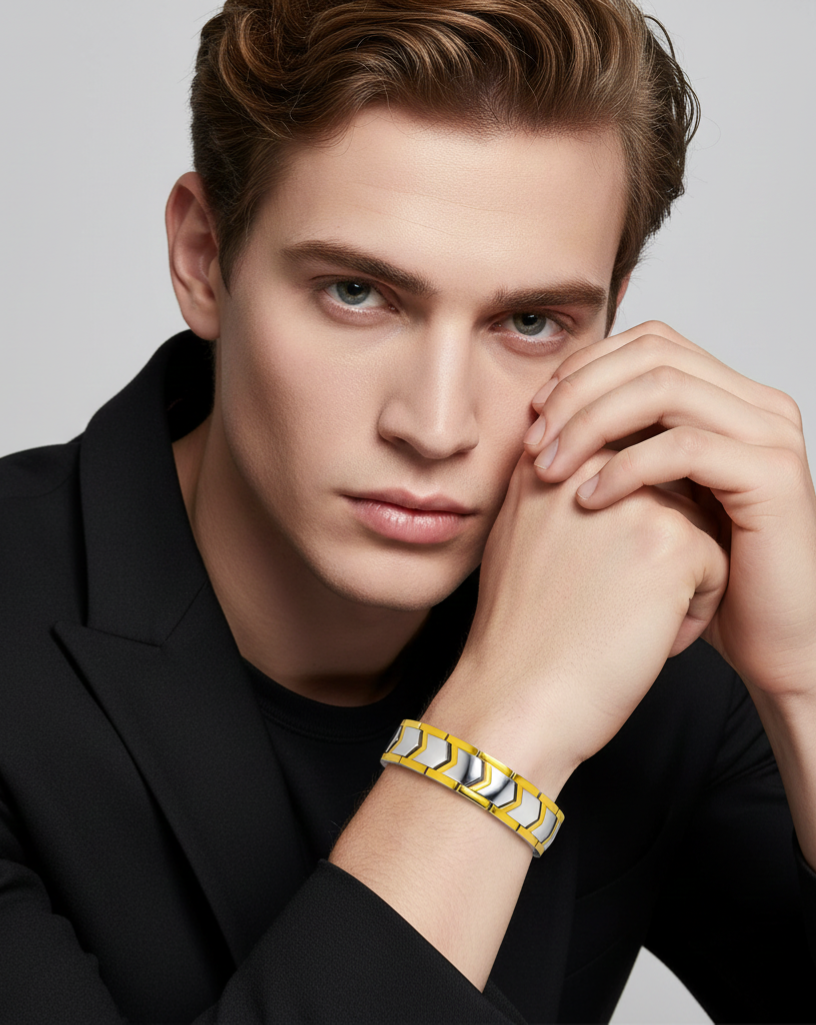 Stylish Titanium Bracelet For Bp Maintain With 22 Power Magnets Trendy Daily Wear Bio Mangetic Bracelet For Men